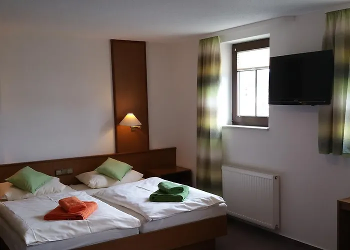 Am Markt Отель 3*