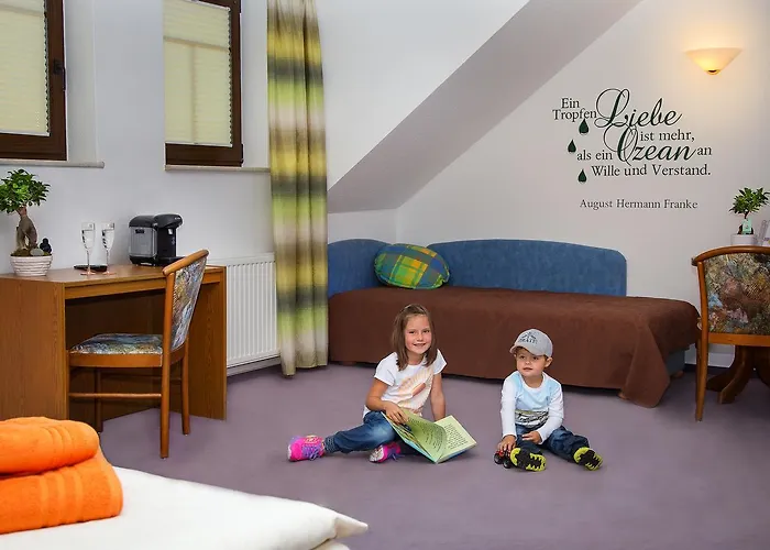 מלון Am Markt Ehrenfriedersdorf